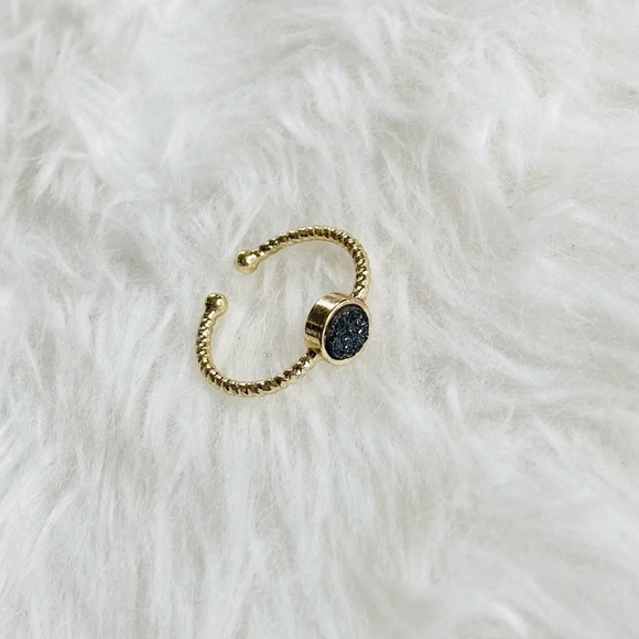 Jewelry - Impress Me Druzy Ring